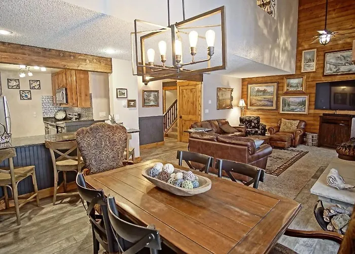 Deck With Views, Gas Grill, Renovated Luxurious Townhome On Burgess Creek