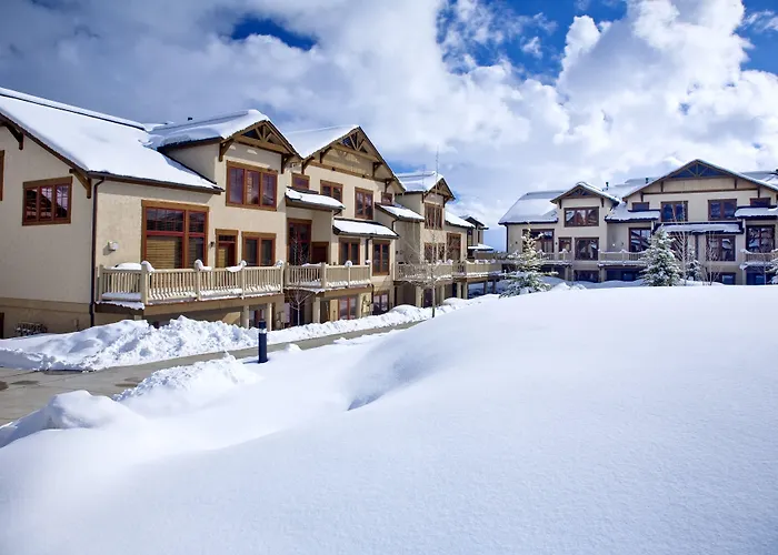 Eagleridge Lodge And Townhomes